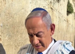 Netanyahu xalq və Tramp üçün dualar etdi - <span class="color_red">VİDEO</span>